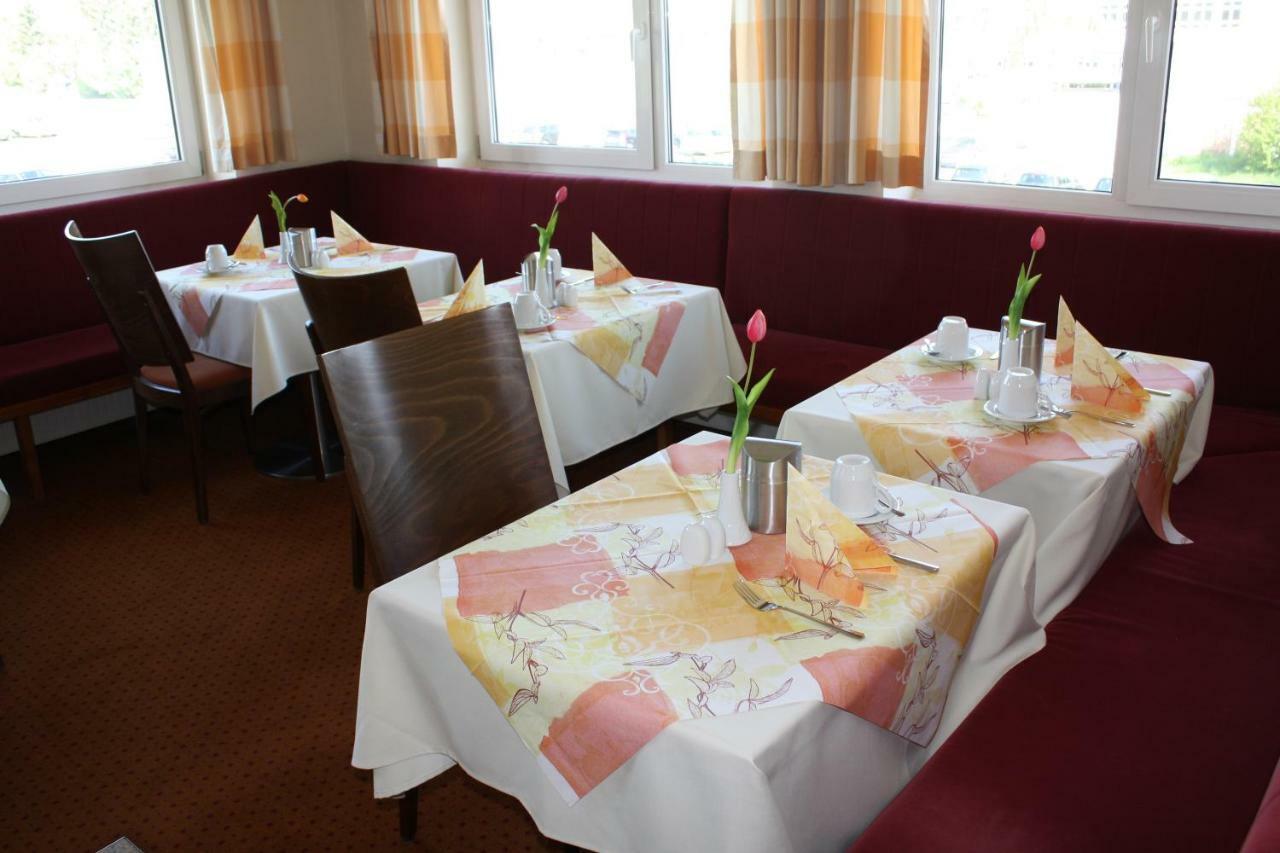 Pension Geno Geisenhausen Exteriér fotografie